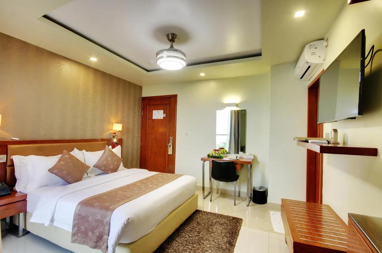 Discover value and comfort at Hotel Unima Grand. This centrally located hotel provides comfortable accommodations and easy access to Malé's vibrant attractions.