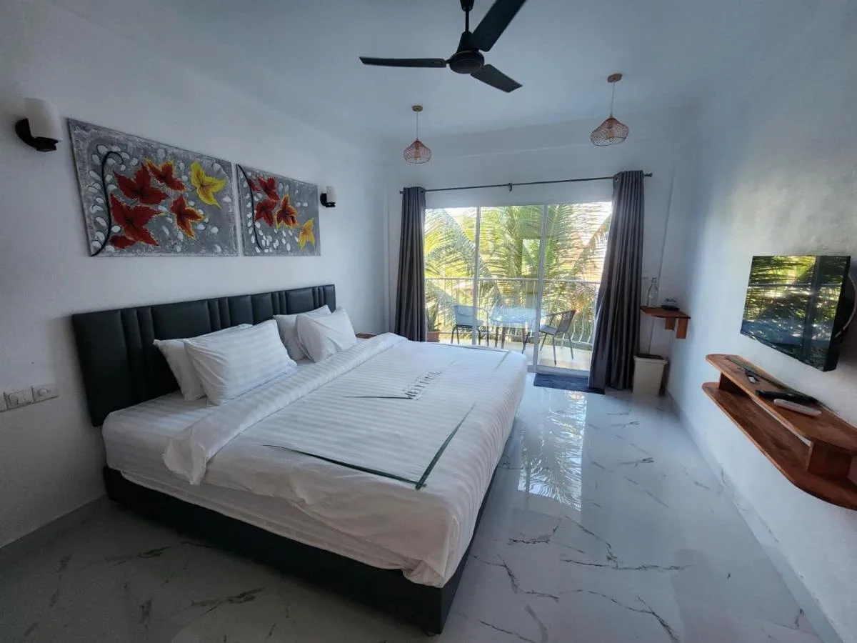 Set less than 1 km from Thoddoo Beach, Tranquil Thoddoo is a 4-star accommodation in Thoddoo and has a garden, a terrace and a restaurant.