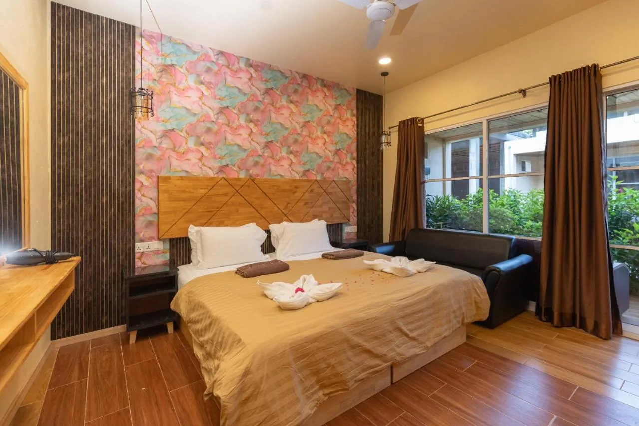Set less than 1 km from Thoddoo Beach, Tranquil Thoddoo is a 4-star accommodation in Thoddoo and has a garden, a terrace and a restaurant.